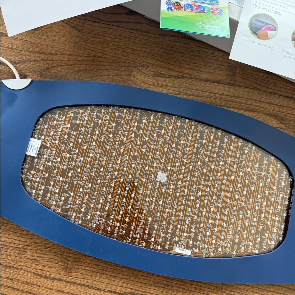 Celluma Pro LED Light Therapy Device - Picture 6 of 9